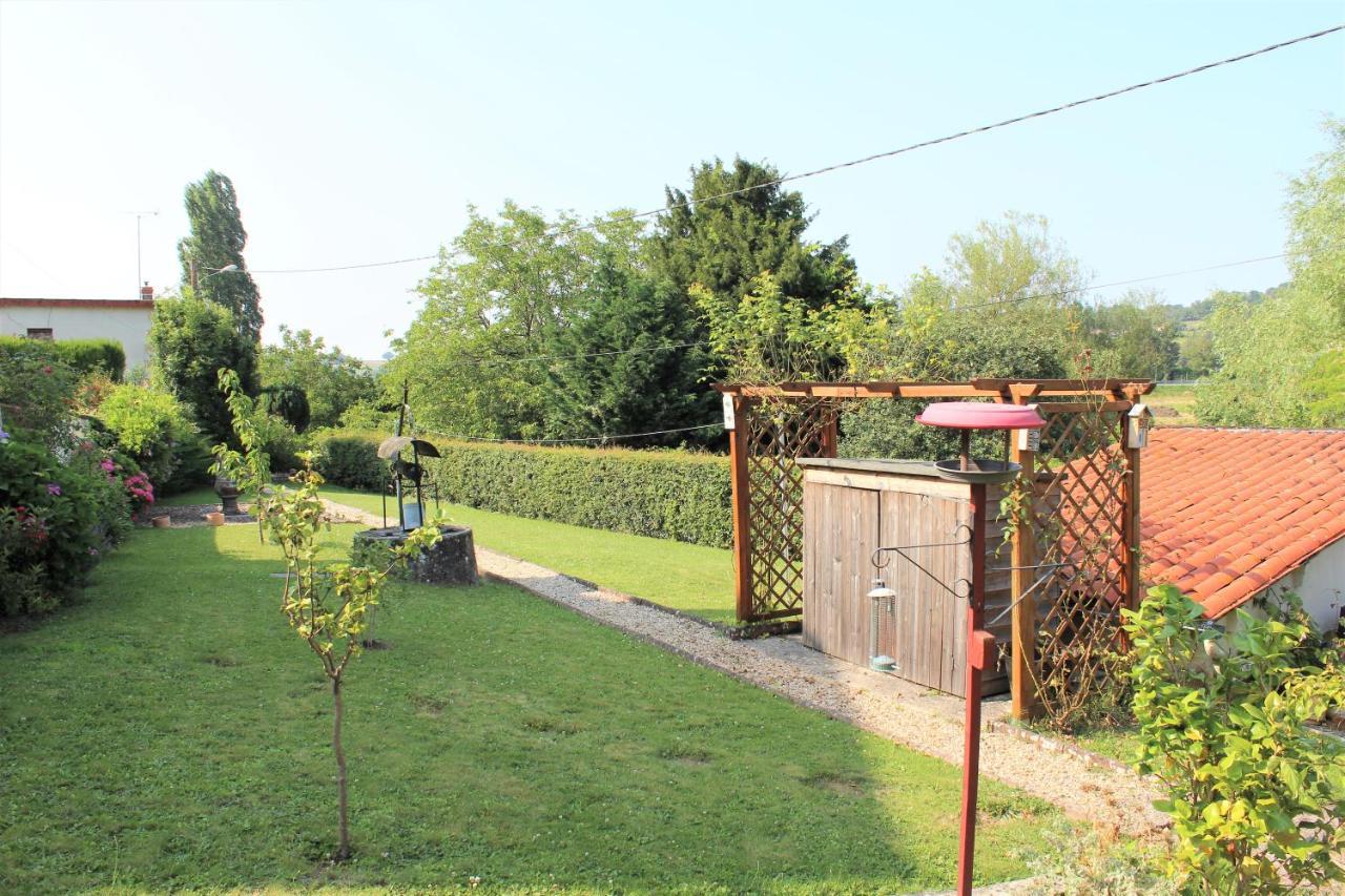 La Maison Du Passeur Availles-Limouzine Luaran gambar