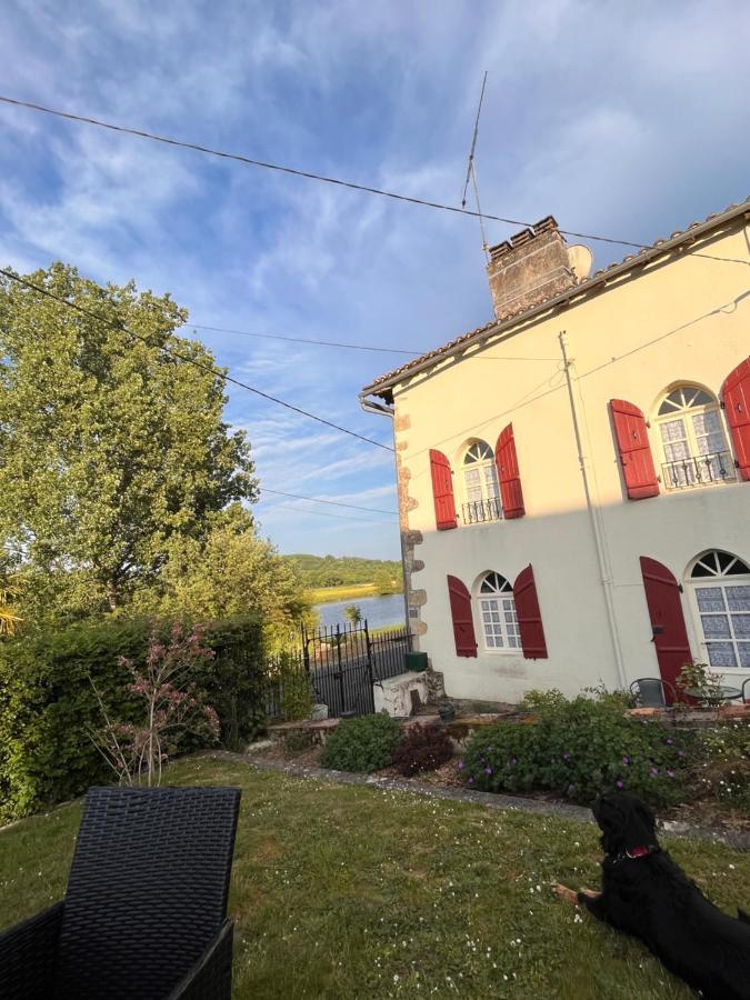 La Maison Du Passeur Availles-Limouzine Luaran gambar